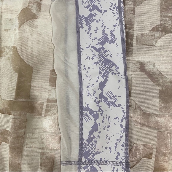 Alana Python Print Leggings M - Picture 2 of 5